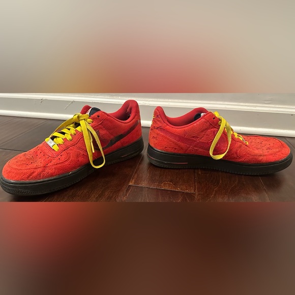 Nike Air Force I Low “Miami Heat” Red Paisley 488298-617 - Men’s Size 10 - Picture 6 of 16